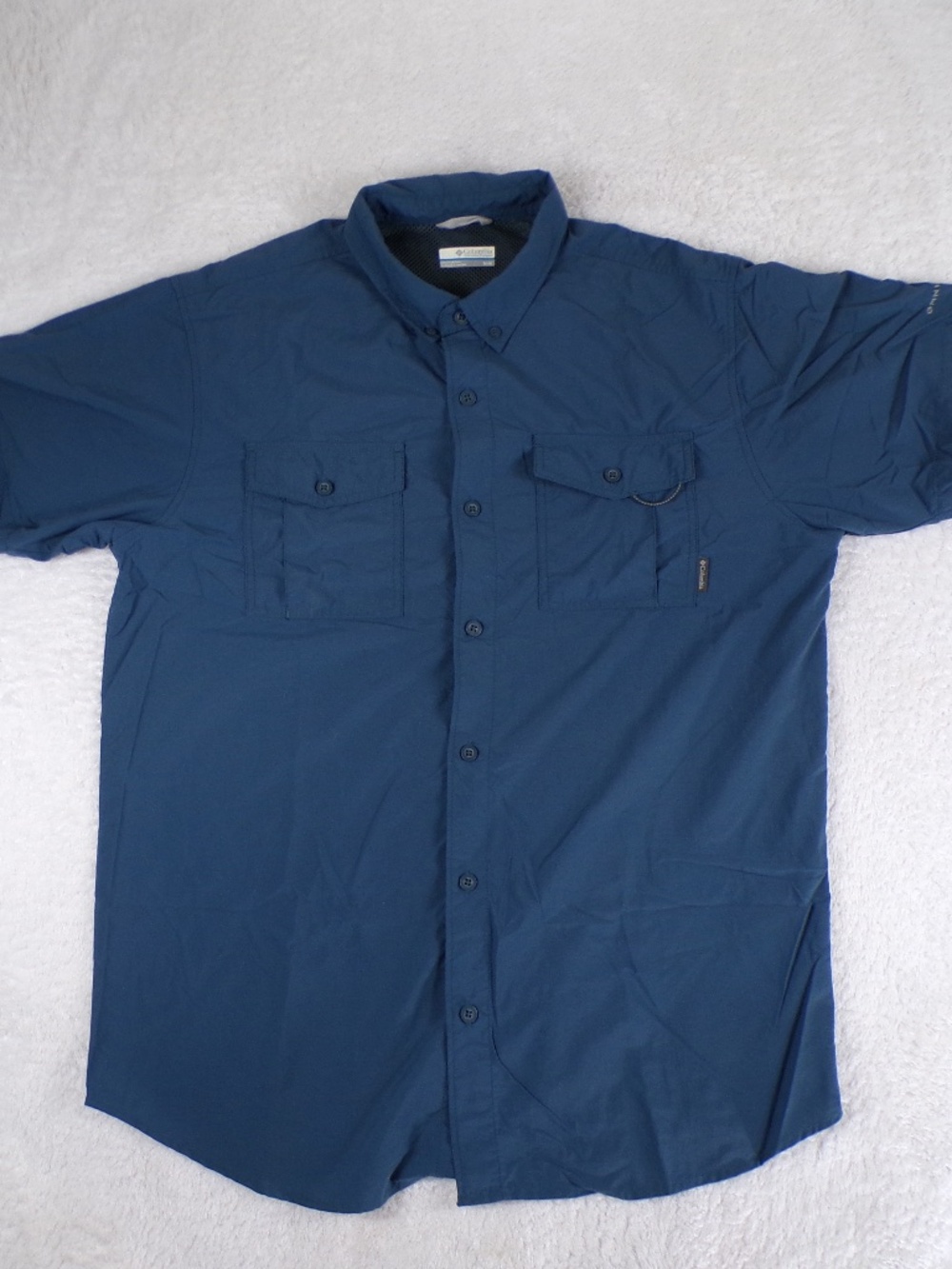 Columbia Utilizer II Solid Men’s Size M Short-sleeve shirt color dark Blue